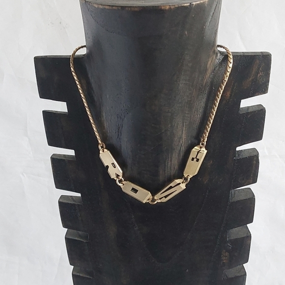 VINTAGE 12 KARAT GOLD  FILLED ROSE SPELLED OUT CHAIN PENDANT - Picture 1 of 9